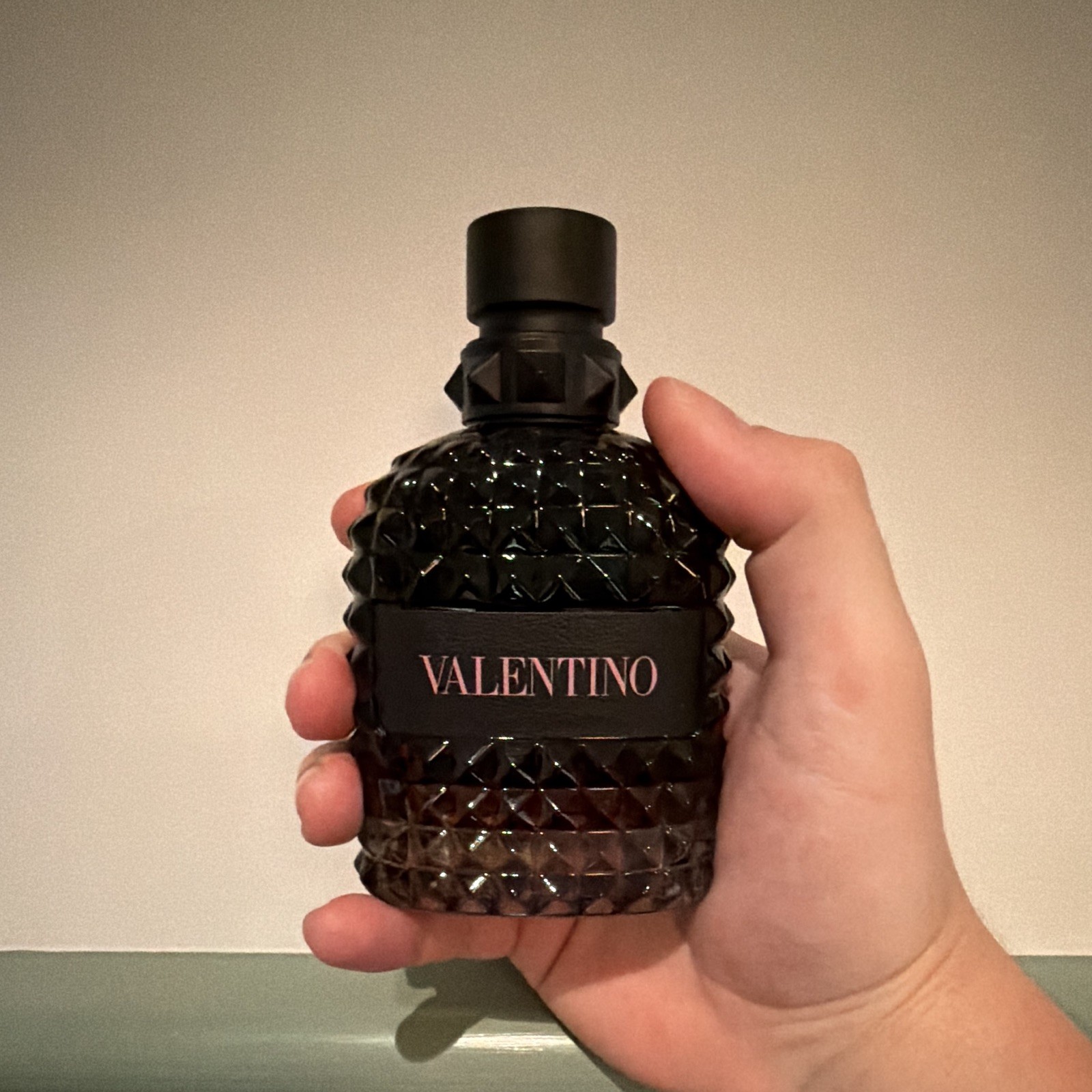 Valentino Uomo Born in Roma Intense EDP Intense Spray 3.4 fl oz Regular 95% fill
