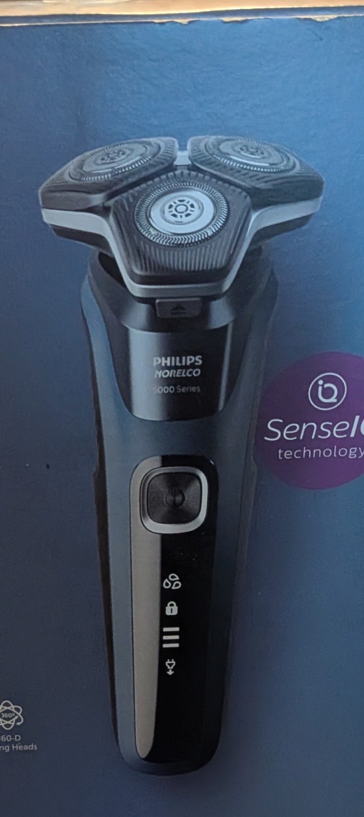 Philips Norelco Shaver 5400 Rechargeable Wet & Dry Shaver *NEW