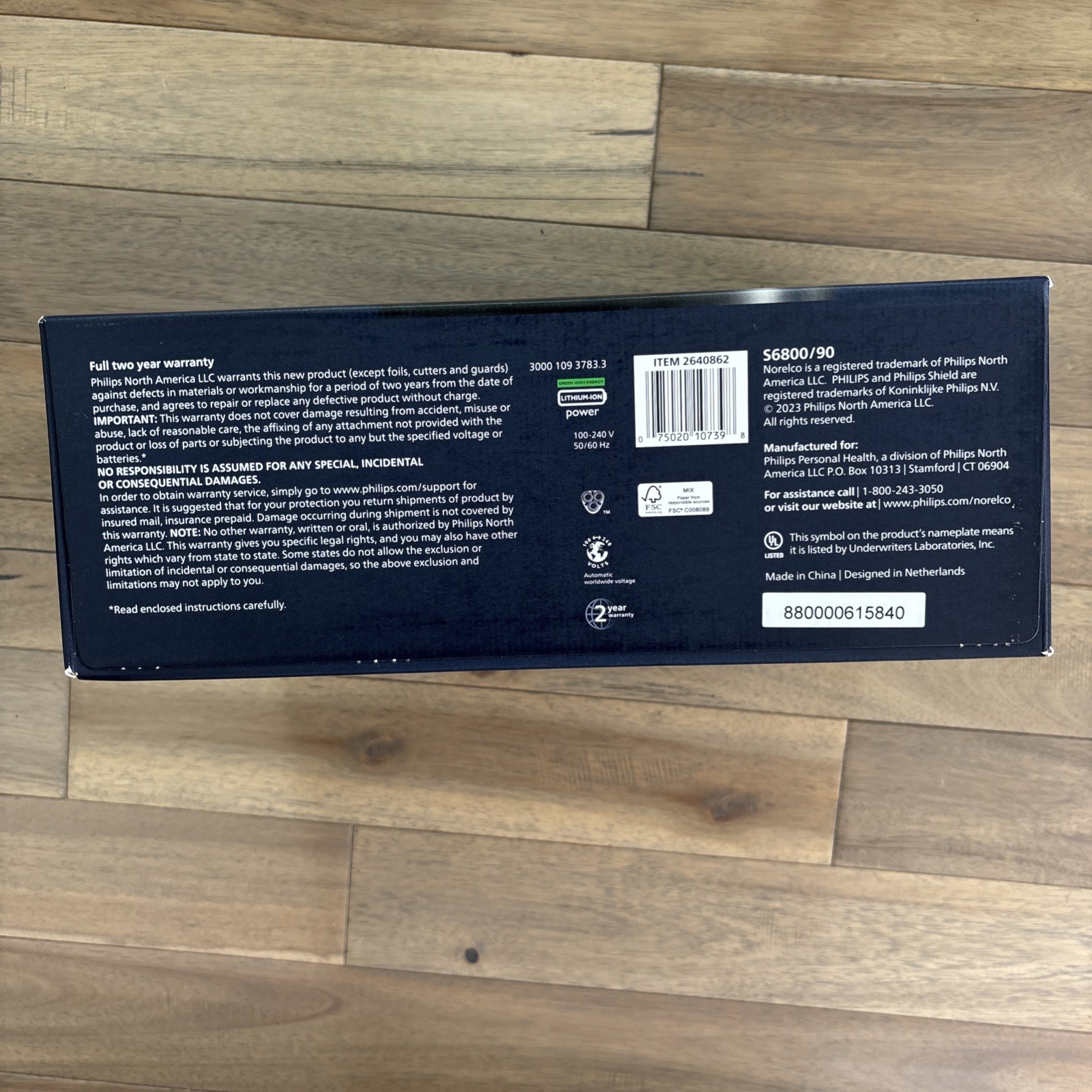 (NEW) Philips Norelco Shaver 6800 with SenseIQ Technology (SEALED RETAIL BOX)