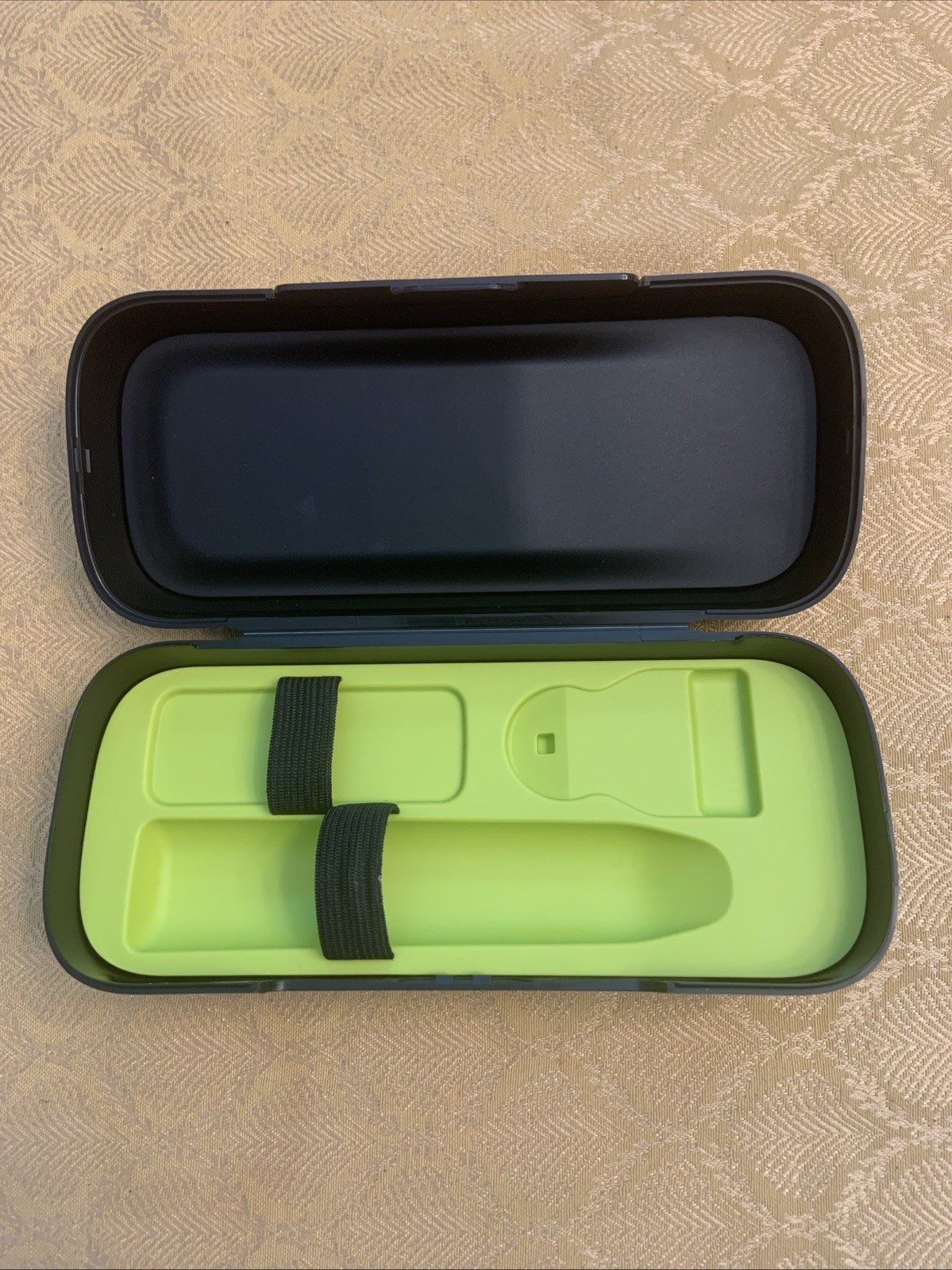 Philips Norelco OneBlade Travel Case fits QP27XX, QP28XX, and QP6XXX Handles