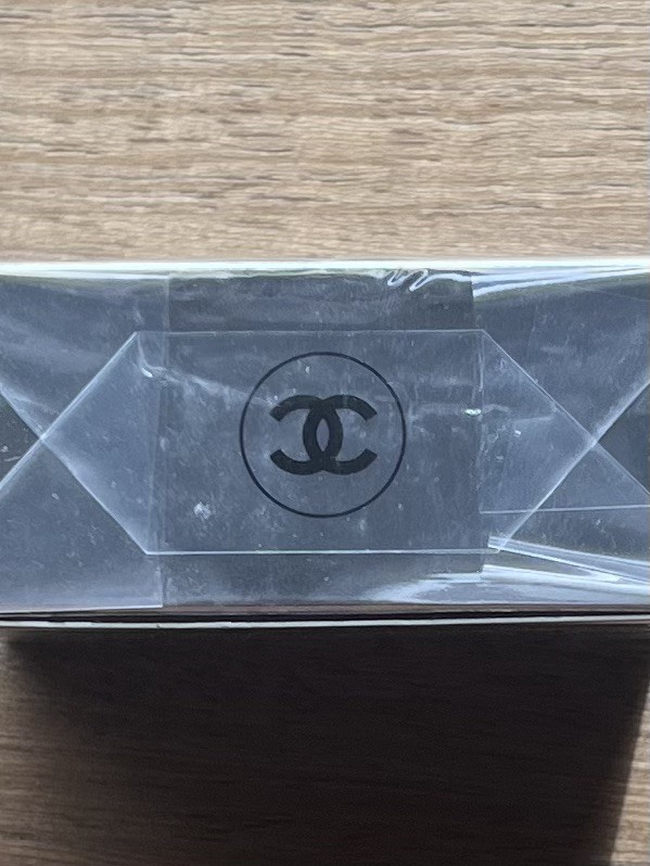 CHANEL Bleu De Chanel Eau De Toilette Spray for Men 3.4 Fl Oz New and Sealed.
