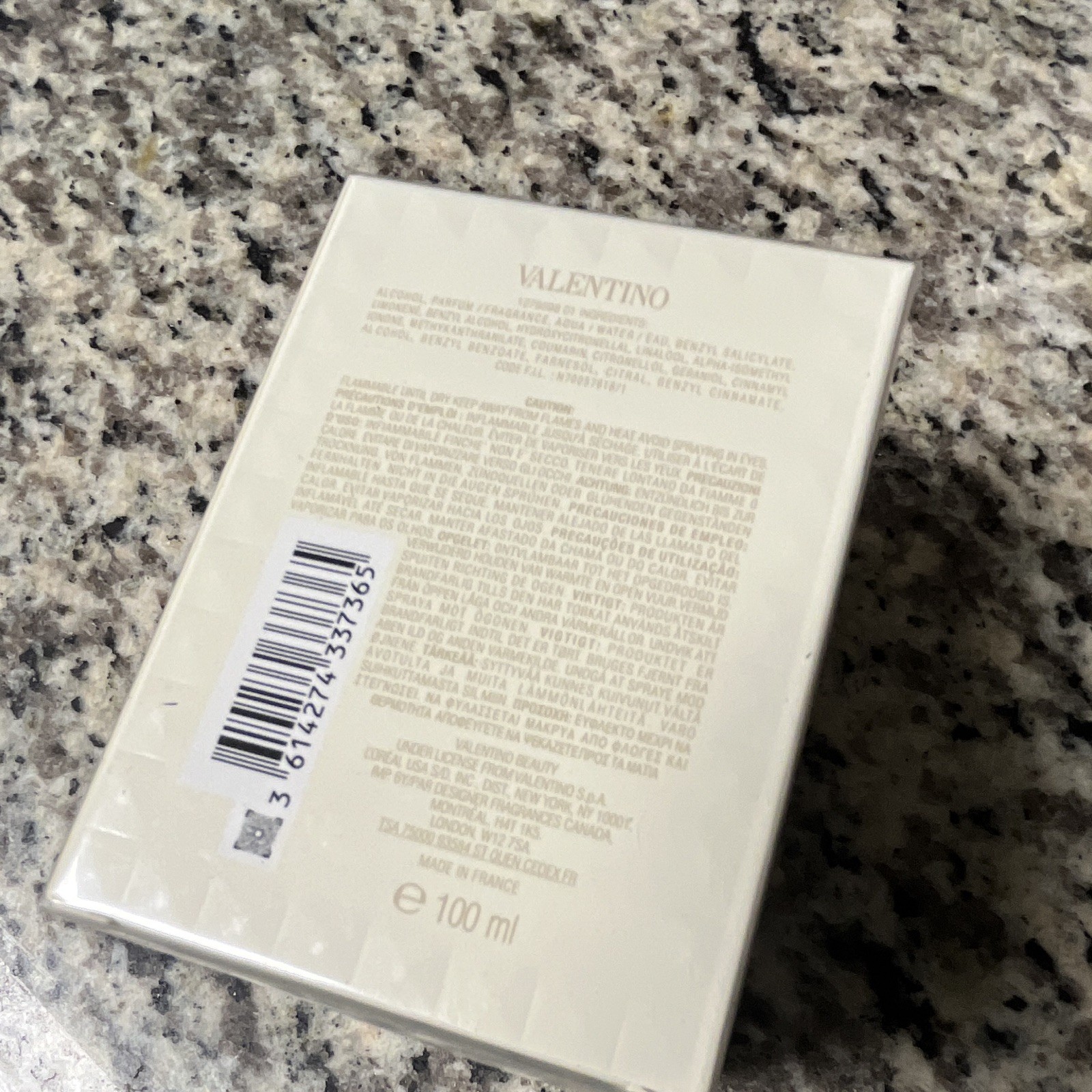 Valentino Born in Roma Ivory Eau de Parfum Spray, Regular Size 3.4 fl oz