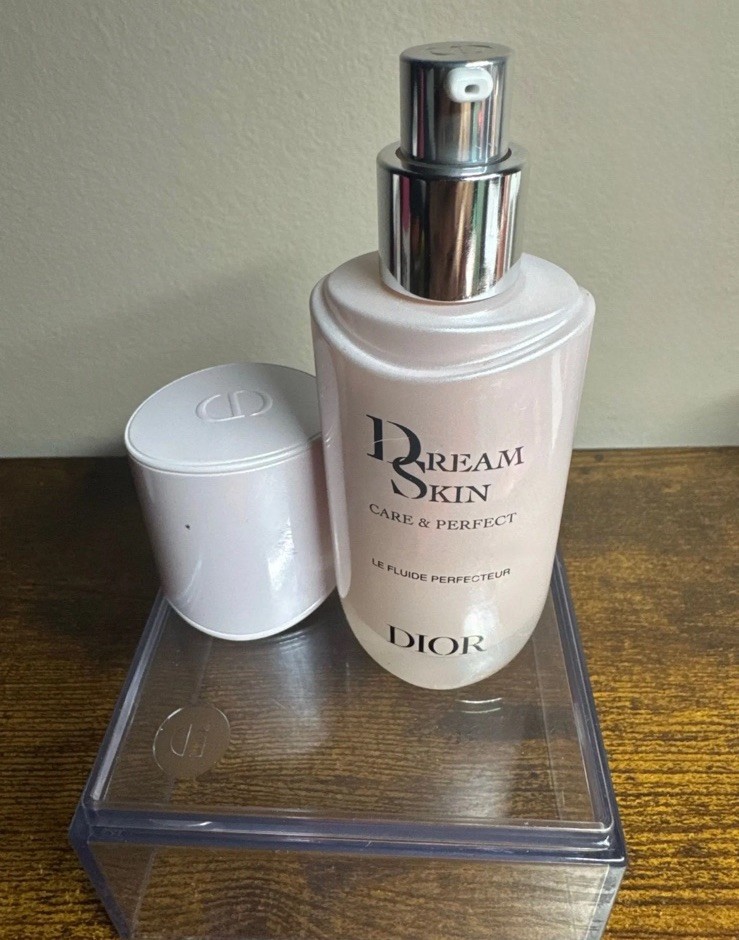 DIOR DREAM SKIN CARE&PERFECT LE FLUIDE PERFECTEUR 50 ML 1.7 FL OZ