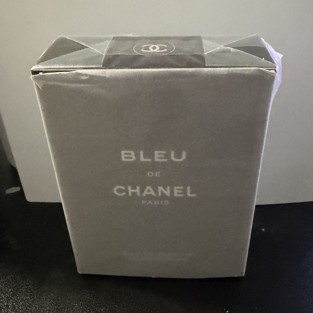 CHANEL Bleu de Chanel Eau de Parfum Spray 3.4 fl oz Men’s Fragrance.