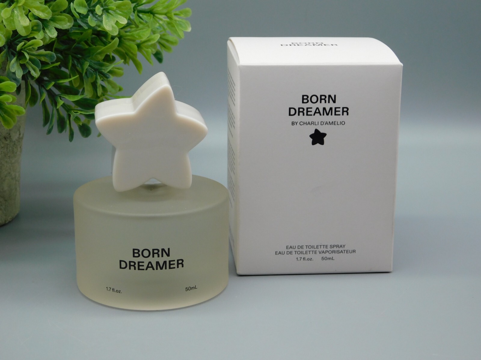 Charli D’Amelio BORN DREAMER Eau de Toilette Spray 1.7 oz New in Retail Box
