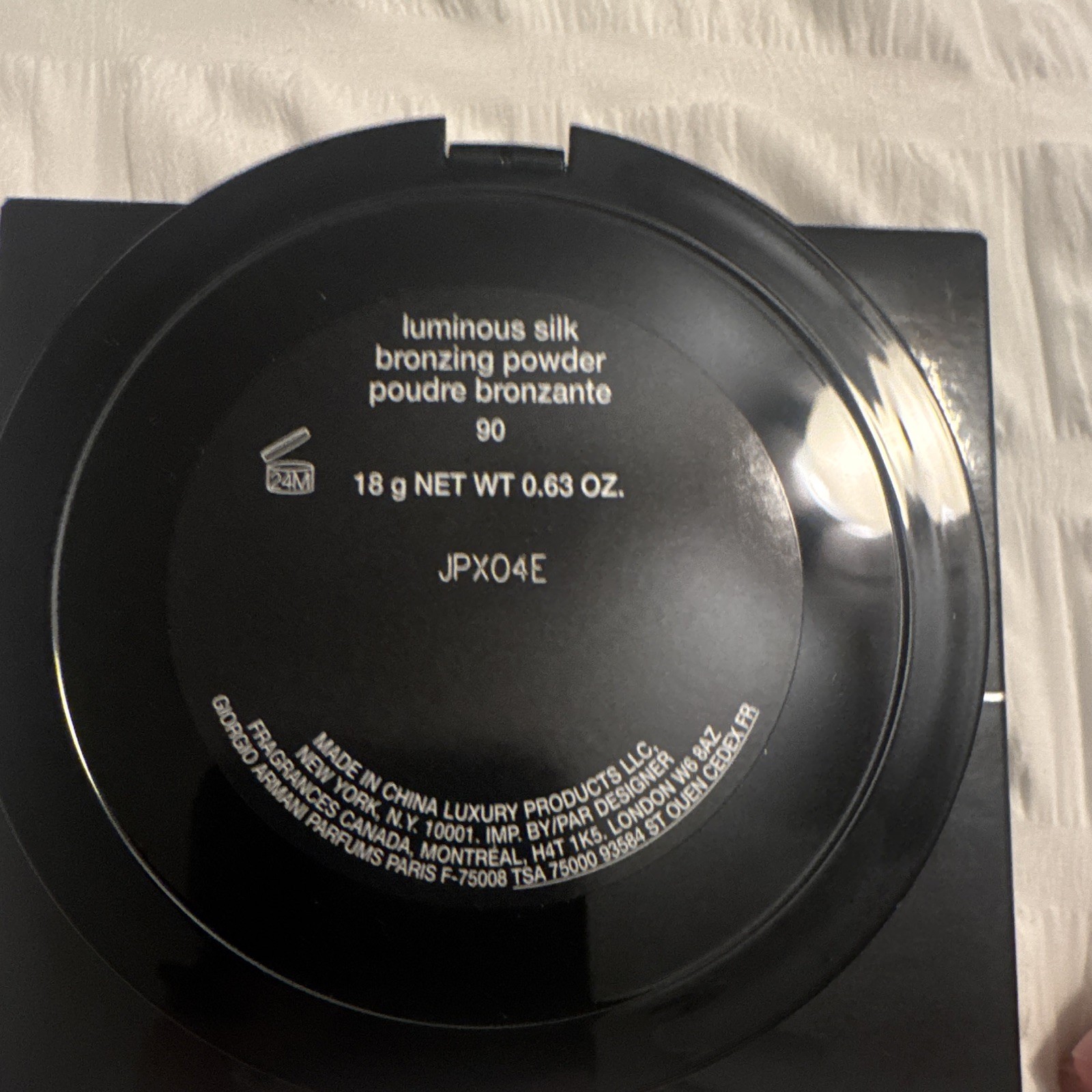 Giorgio Armani Luminous Silk Sunlit Creamy Bronzing Powder; Shade 90