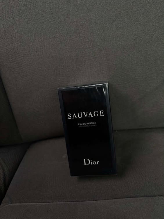 Dior Sauvage Eau de Parfum (EDP) Fragrance Spray Perfume