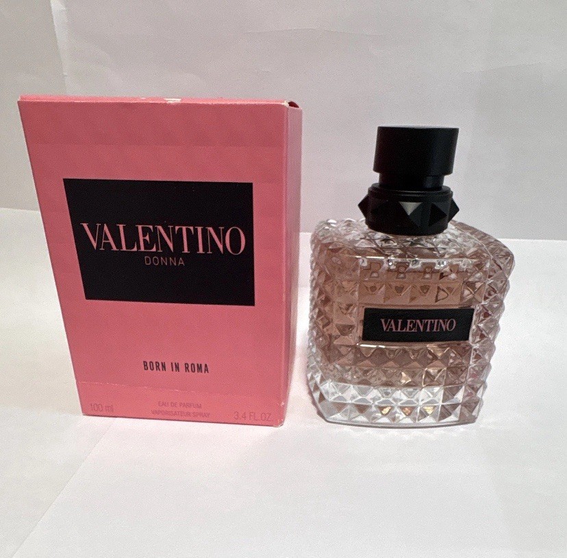 1:1 Valentino Donna Born in Roma Eau de Parfum Spray, Regular Size 3.4 fl oz