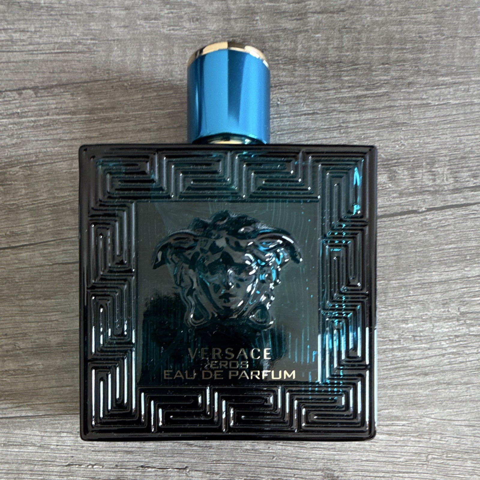 Versace Eros Eau de Parfum Natural Spray 3.4 fl oz (Regular Size)