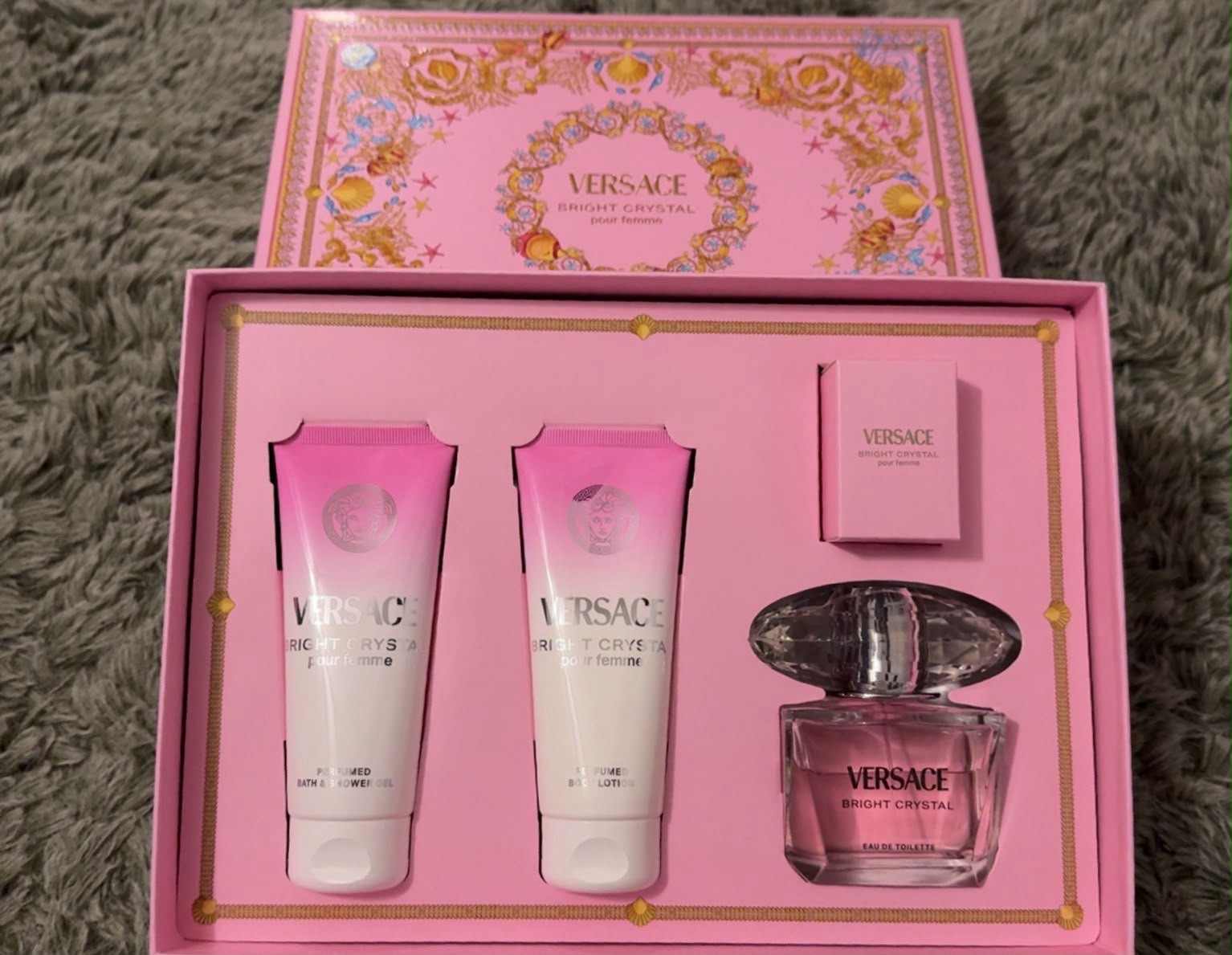 Versace Bright Crystal Gift Set EDT Spray 3 fl oz + Body Lotion & Shower Gel
