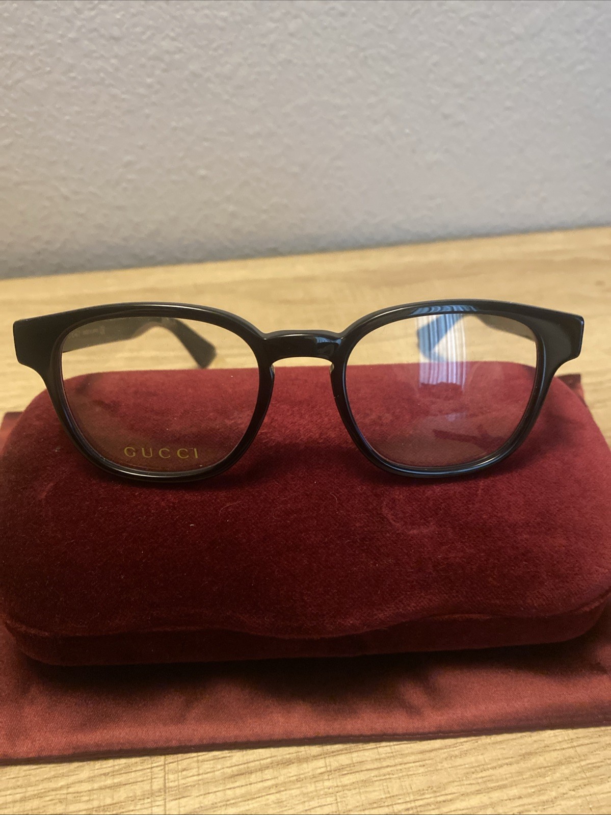 Gucci GG0927O 001 Unisex Eyeglass Frame Green Red And Black