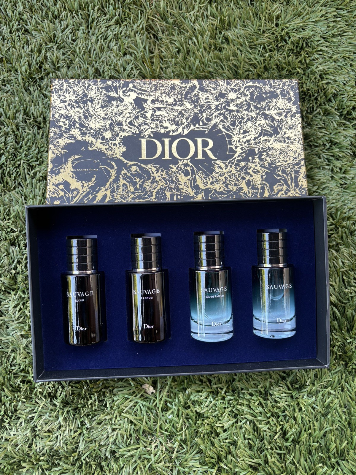 Christian Dior Sauvage Gift Set 4‑Piece 30ml Men’s Cologne New Sealed Box