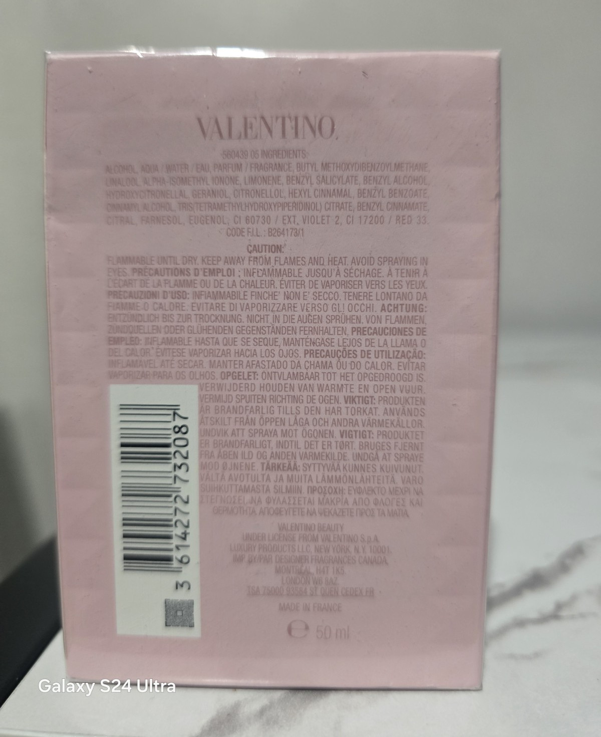 Valentino Donna Eau de Parfum Spray Regular Size 1.7 fl oz / 50 ml
