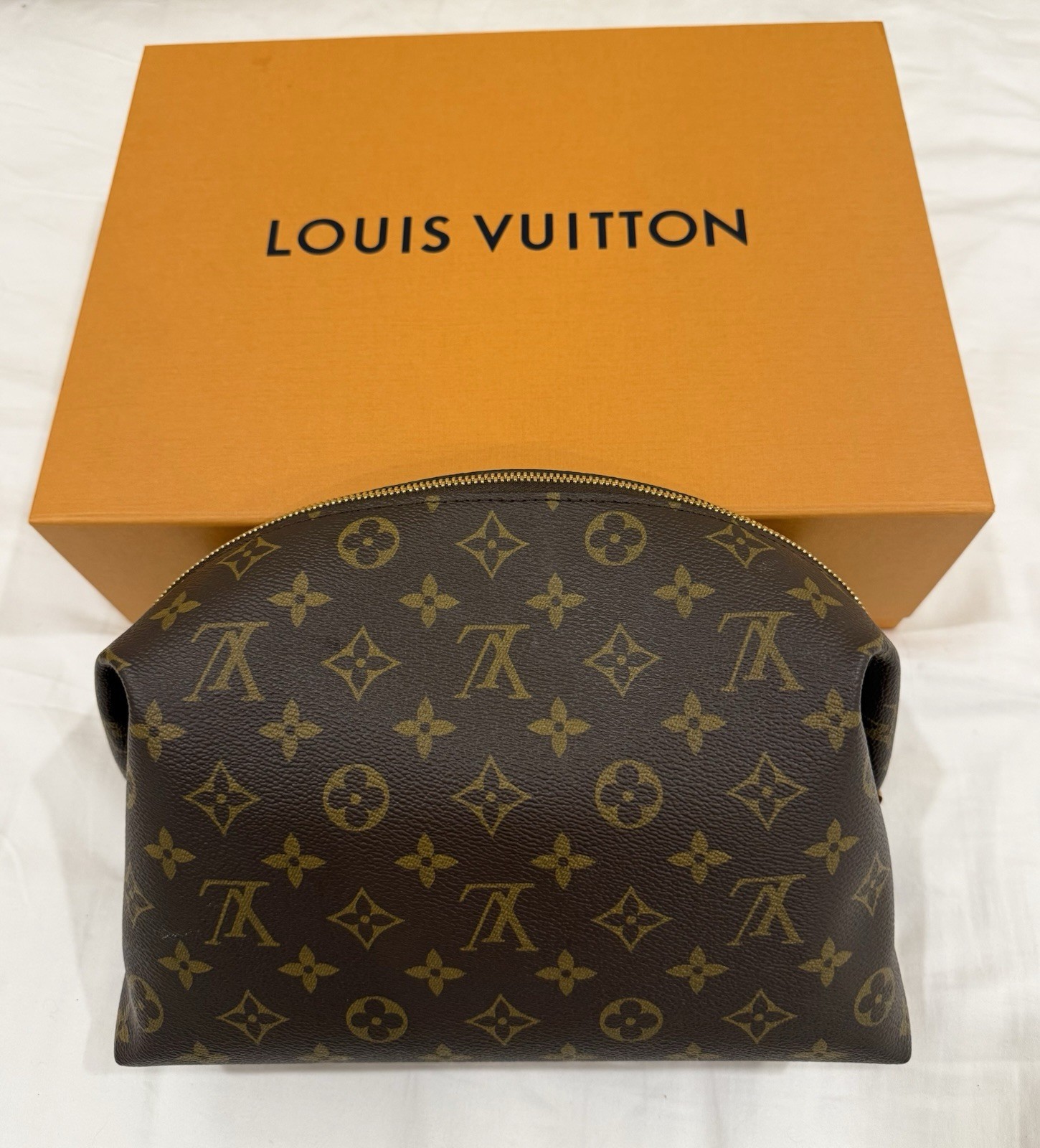 Louis Vuitton Monogram Cosmetic Pouch GM (Brand New Never Used)