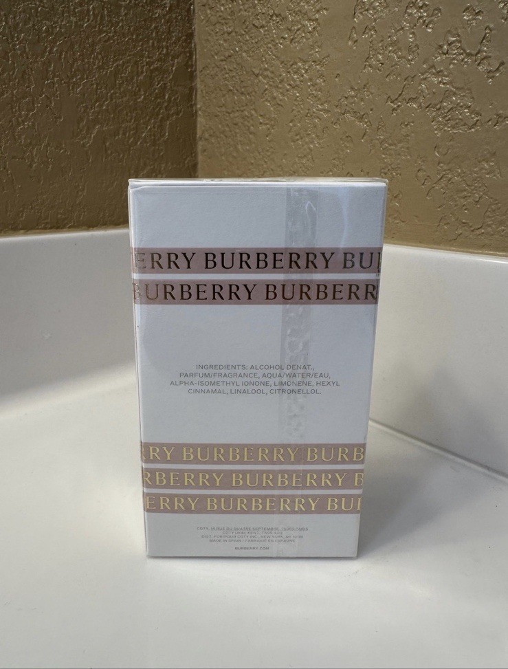 Burberry Her Elixir de Parfum Eau de Parfum Spray, Regular Size 3.3 fl oz
