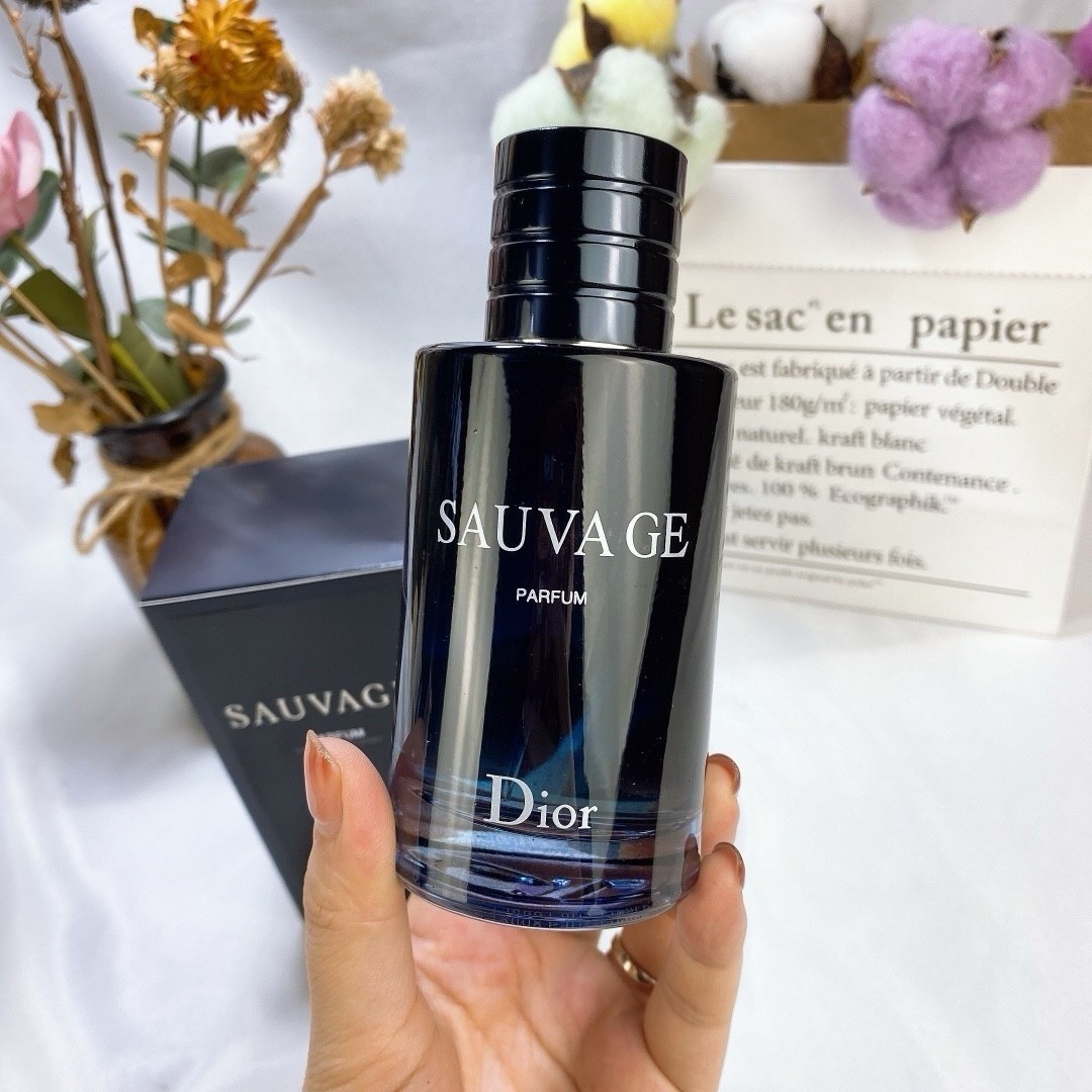 Dior Sauvage Parfum Men’s Fragrance Spray 100 ml / 3.4 fl oz Regular Size