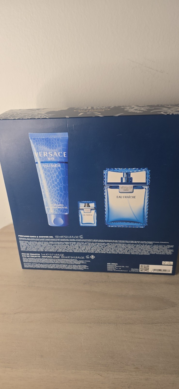 Versace Eau Fraiche Pour Homme Gift Set EDT Spray, 3.4 fl oz Regular Size