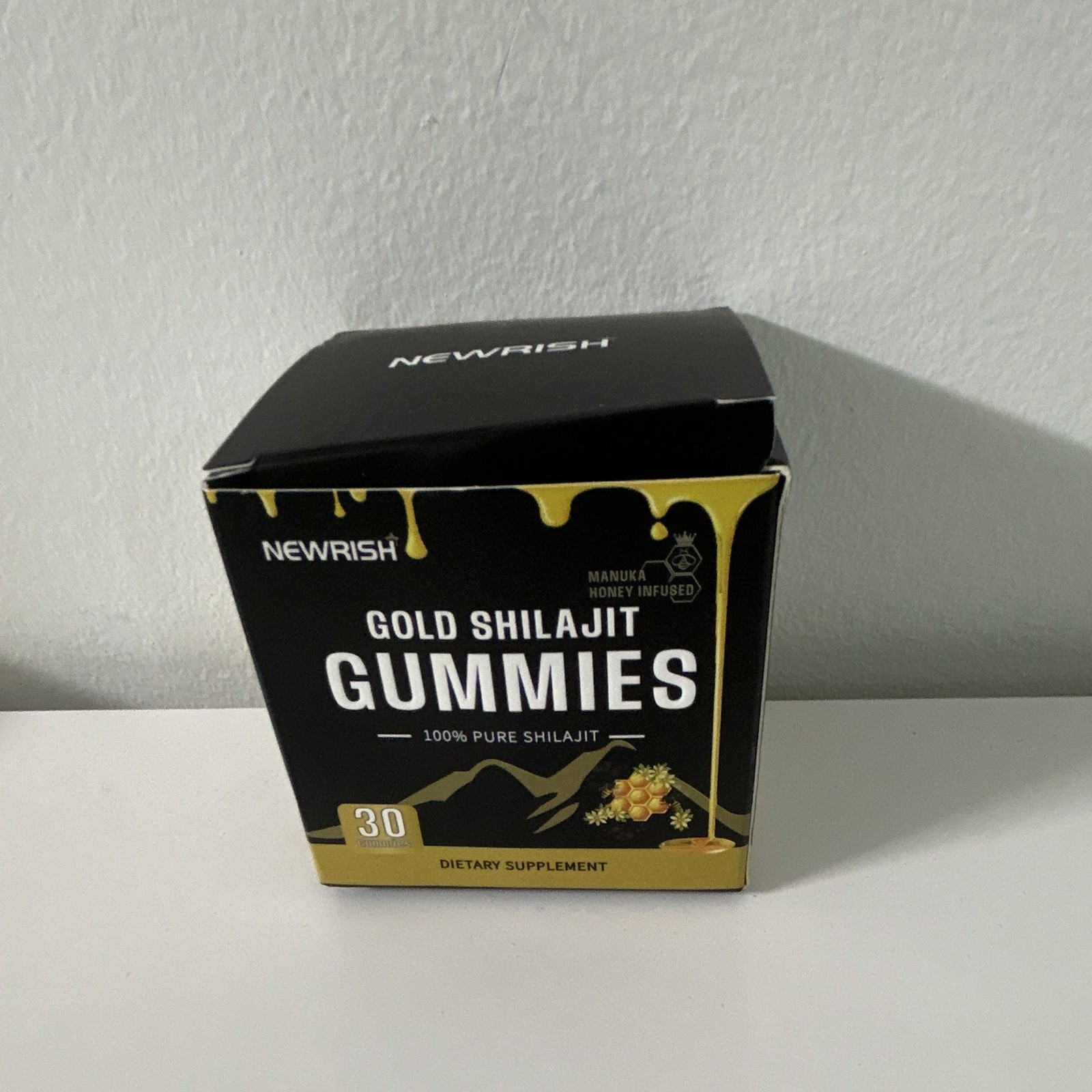 NEWRISH Gold Shilajit Gummies w/ Organic Manuka Honey, 30 Count Supplement