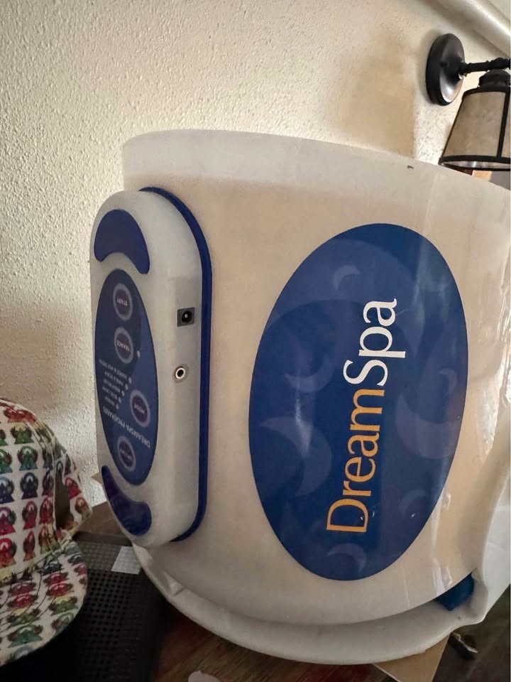 Dream Spa Light therapy Device with red light therapy great for your skin