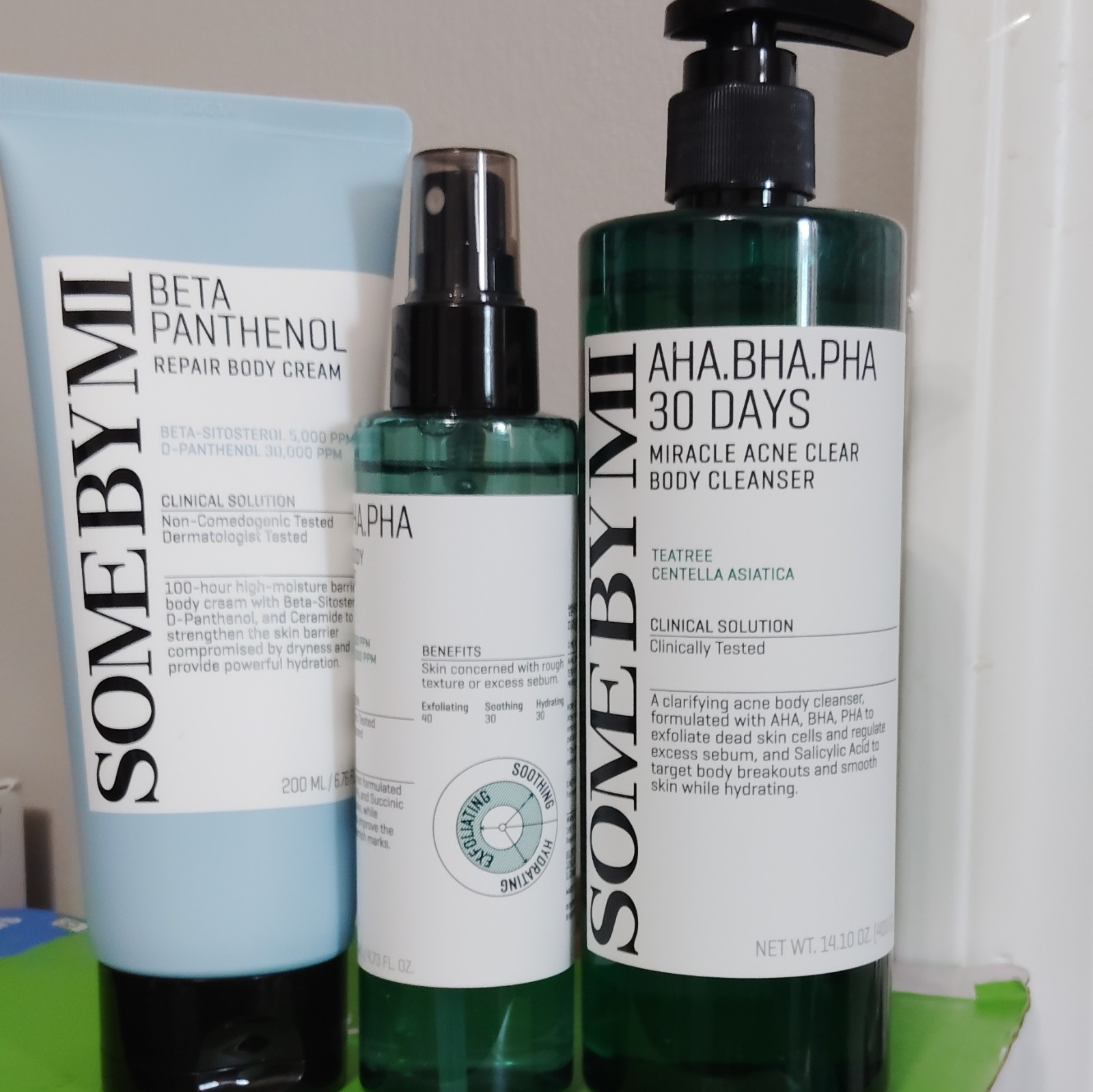 SOME BY MI AHA.BHA.PHA 30 Days Acne Body Set Cleanser + Beta Panthenol Cream