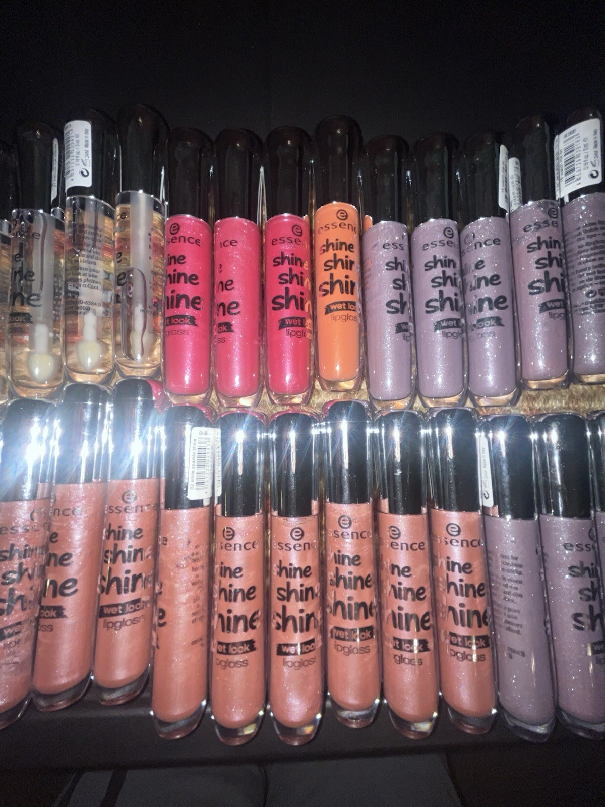 ESSENCE SHINE SHINE SHINE WET LOOKS LIP GLOSS 0.16 FL OZ ONE BUYER CHOICE NWOB