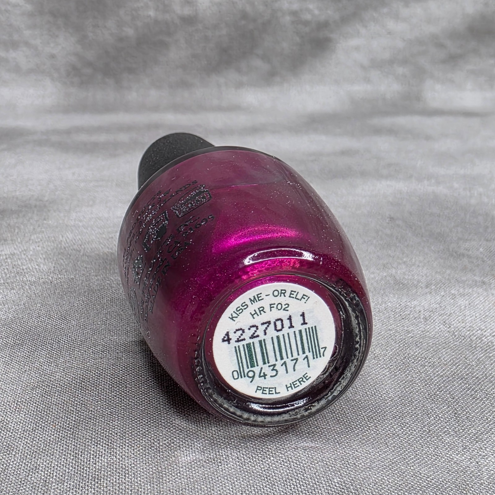 OPI ‘Kiss Me – Or Elf!’ HR F02 Nail Lacquer GWEN STEFANI HOLIDAY CLXN 2014