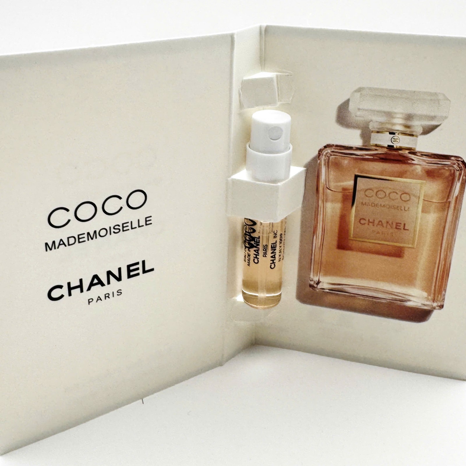 2 Pcs Chanel Coco Mademoiselle Eau de Parfum Sample Spray 1.5ml / 0.05oz🔥