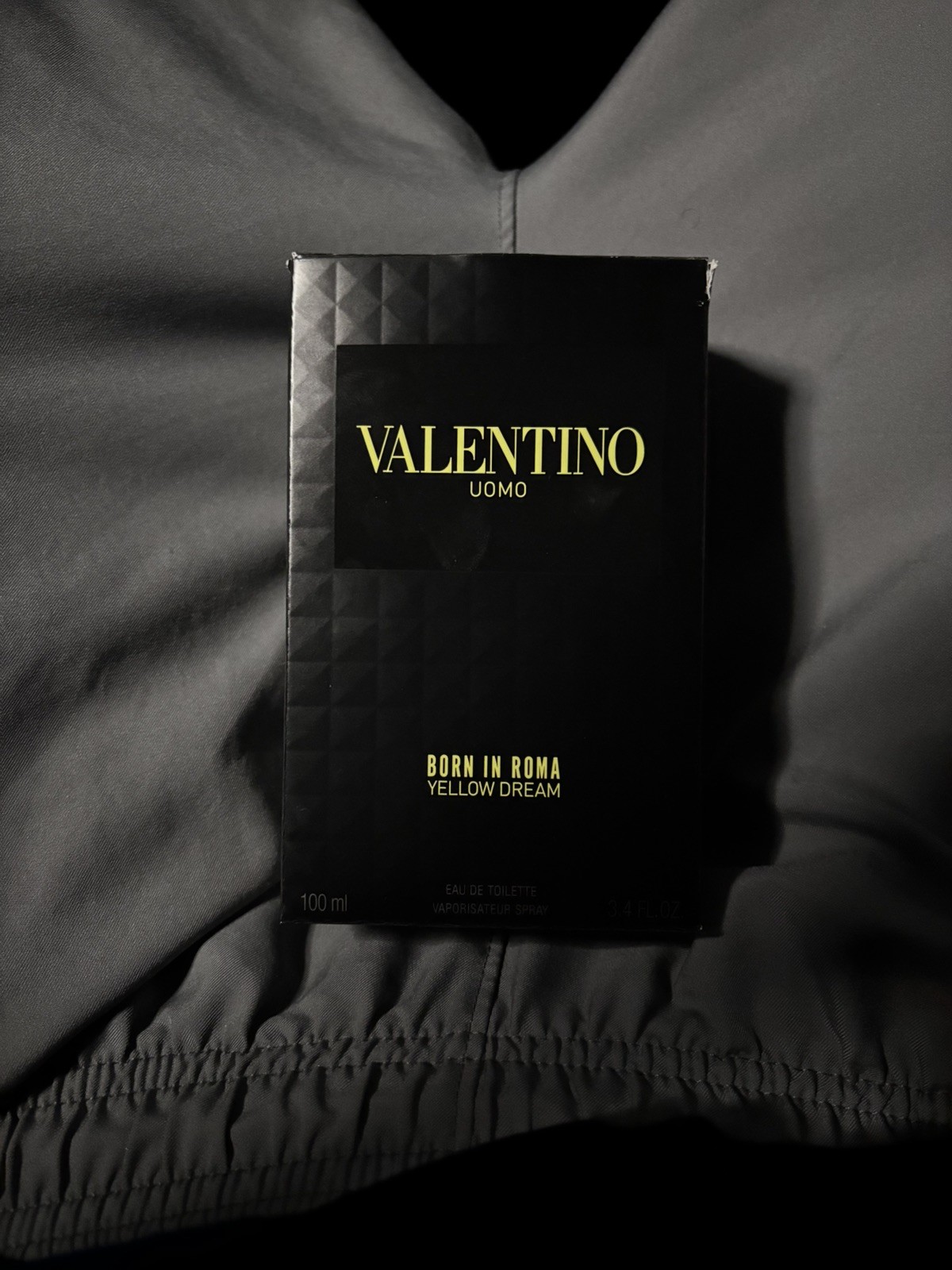 Valentino Uomo Born In Roma Yellow Dream 3.4 oz. EDT Men in Original Box Sealed