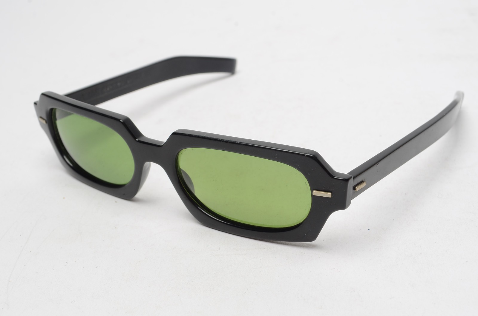 Vintage Cool-Ray Polaroid #120 Black Green Lens Sunglasses w/ Ray-Ban Case