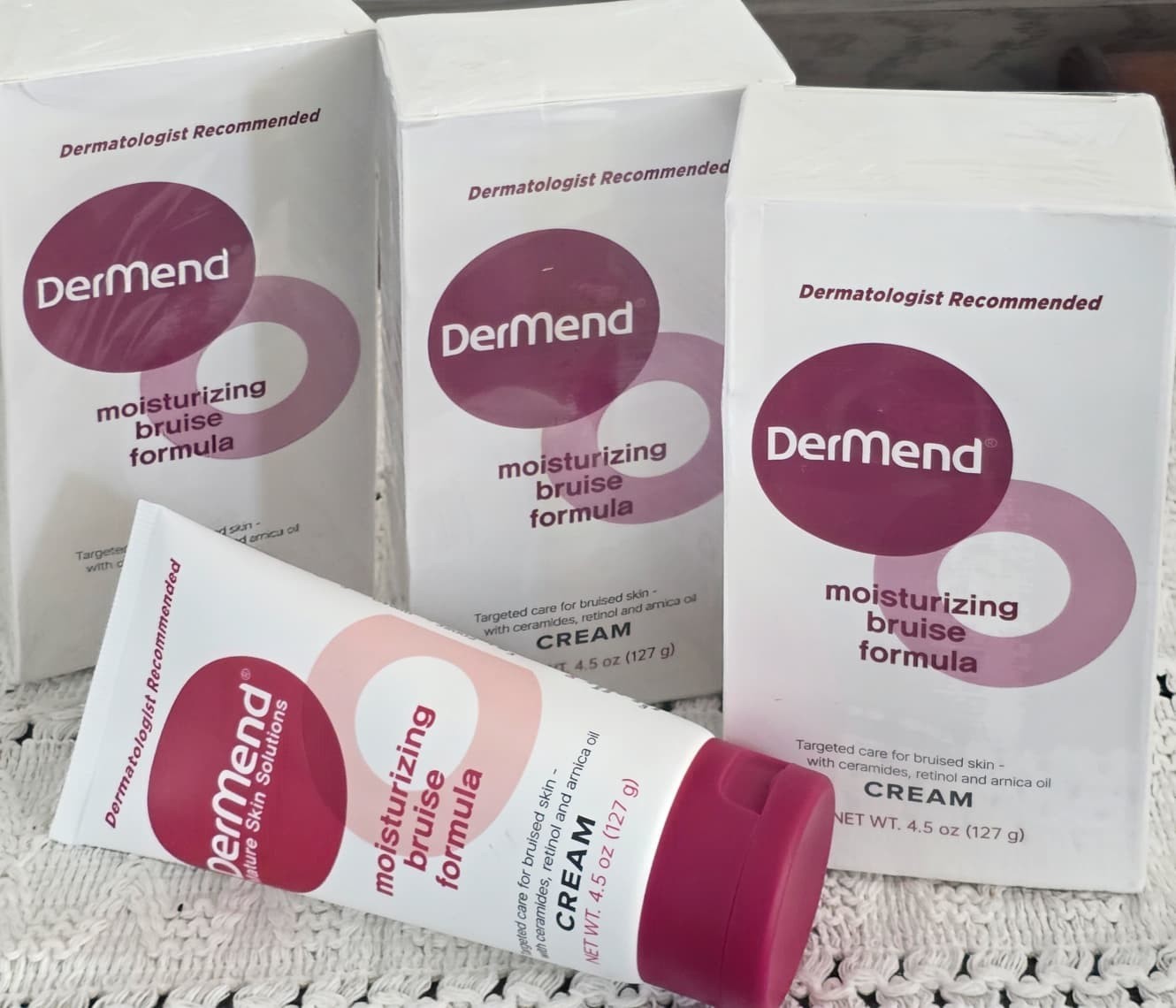 dermend moisturizing bruise formula cream 4.5 oz Exp 31/5/28