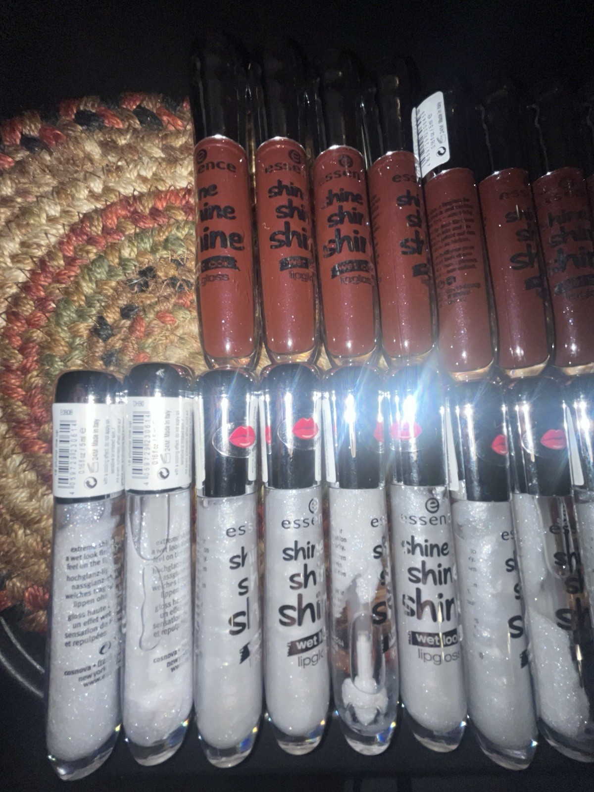 ESSENCE SHINE SHINE SHINE WET LOOKS LIP GLOSS 0.16 FL OZ ONE BUYER CHOICE NWOB