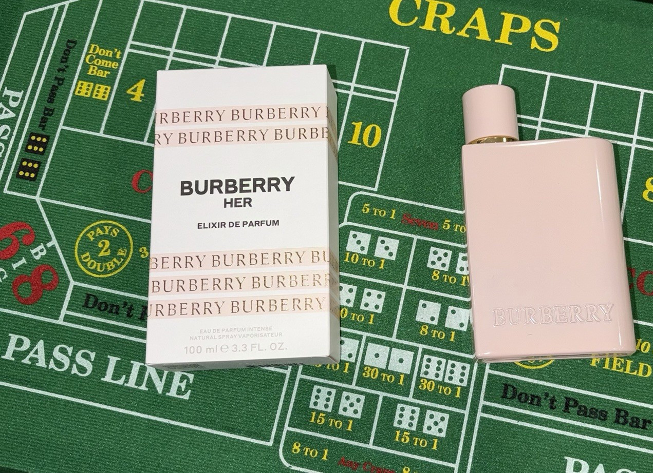 Burberry Her Elixir de Parfum Natural Spray, Regular Size 3.3 fl oz