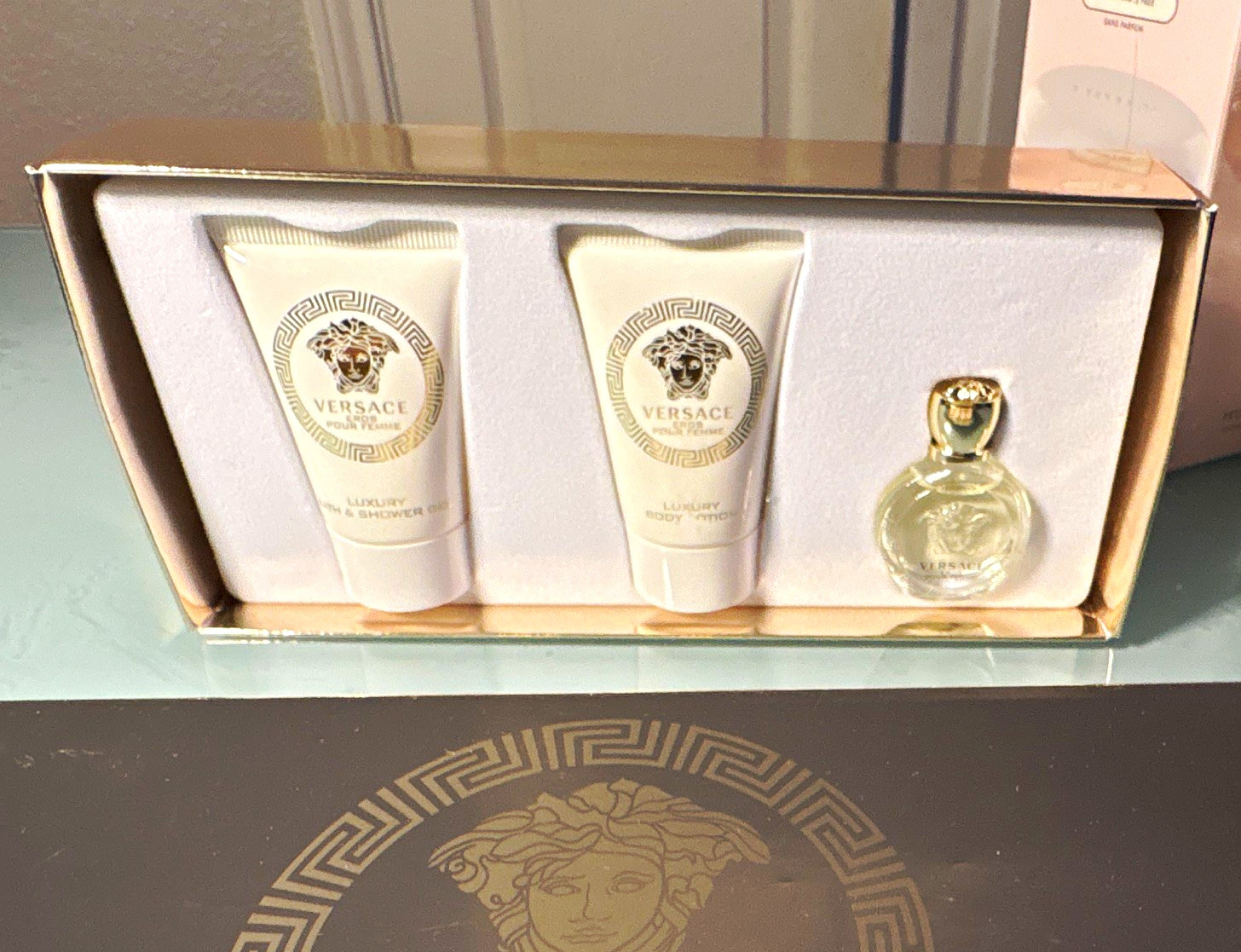 Versace Eros Pour Femme EDP Spray 0.17 fl oz 3pc Gift Set MPN 750079