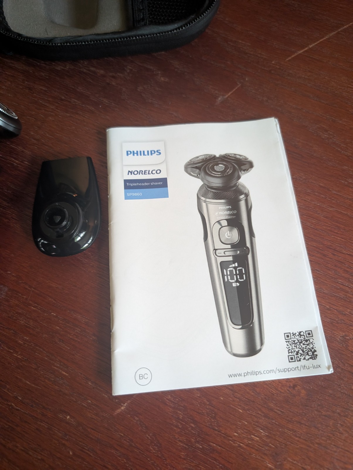 Philips Norelco S9000 Prestige Shaver SP9860 Qi Wireless Charging Pad Mint Used