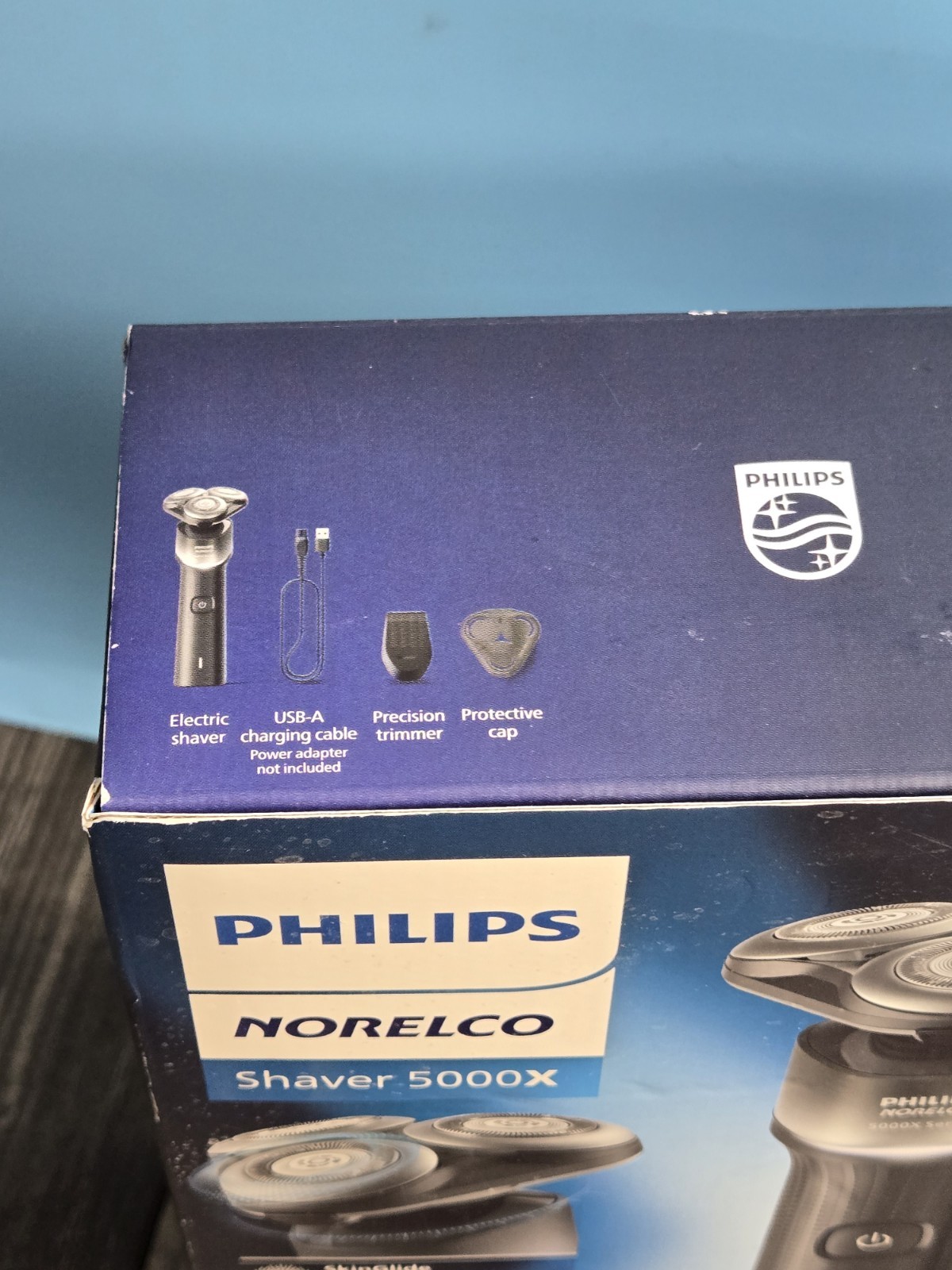 Philips Norelco X5000 Rechargeable Men’s Facial Shaver New Factory Sealed