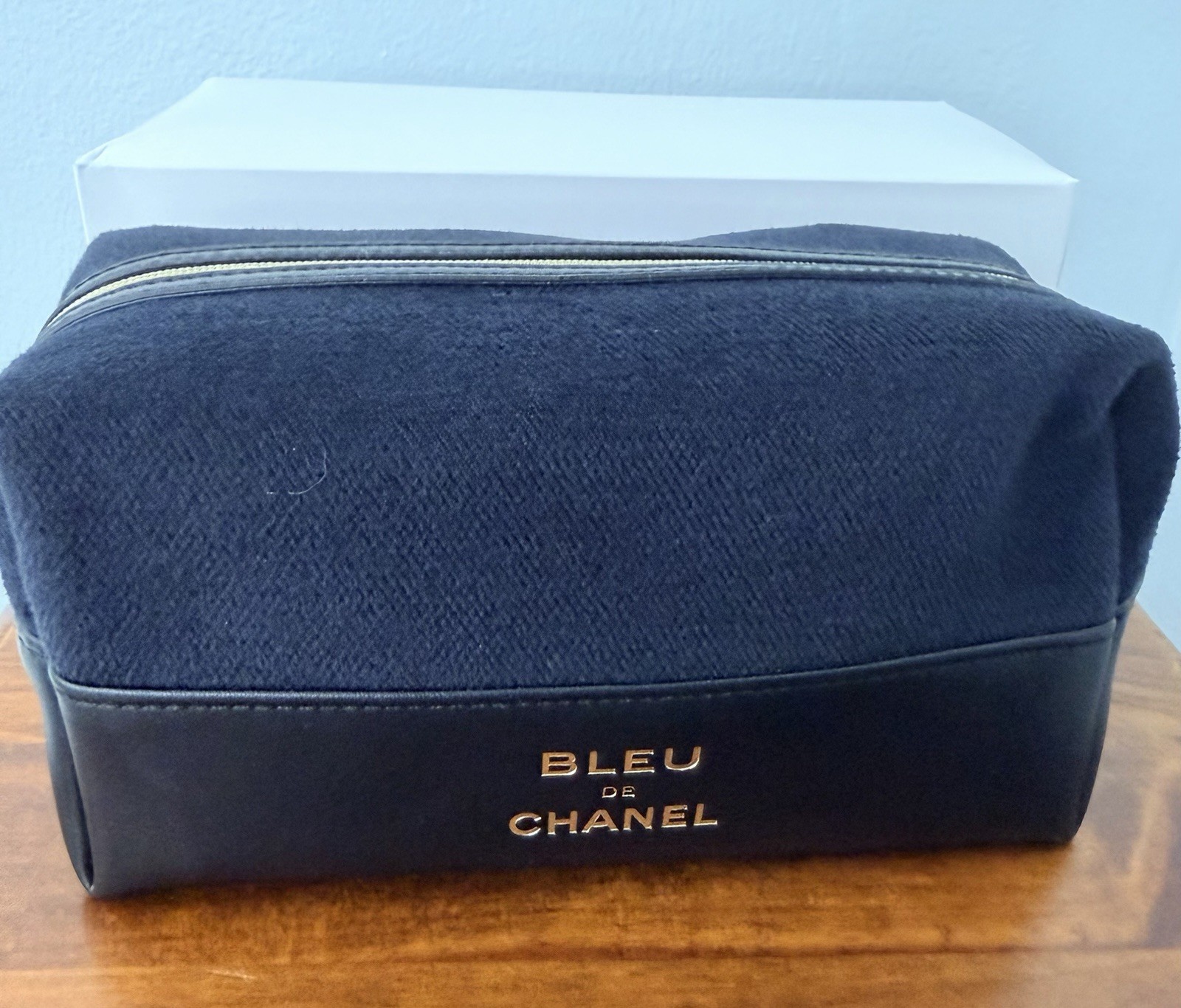 Bleu de Chanel Makeup Cosmetic Small pouch Bag NIB.