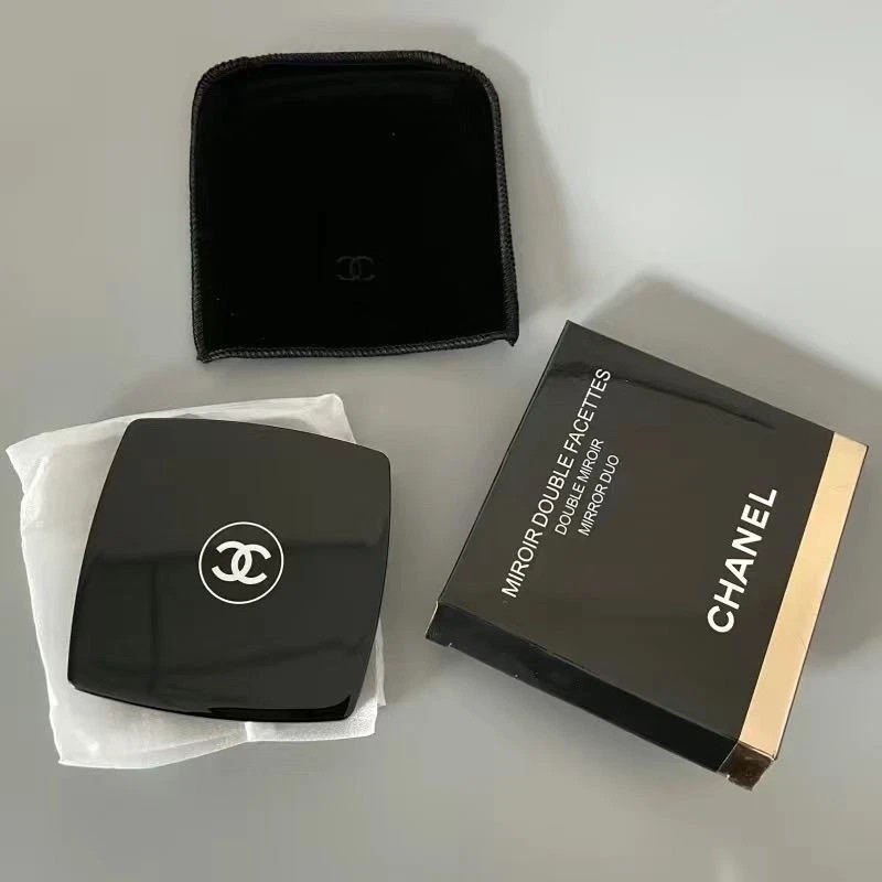 Brand New Chanel Mirror Duo Compact Double Sided Black with Box / dust bag