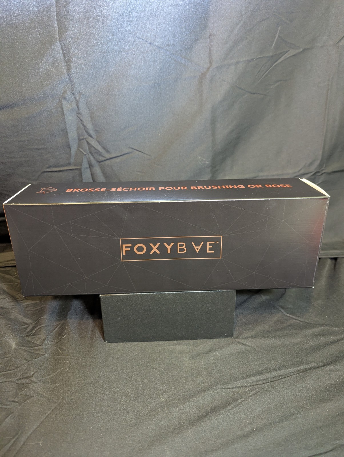 FoxyBae Rose Gold Blowout Dryer Brush 3in 950W 385°F 3 Heat/Speed Black