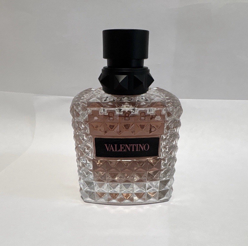 1:1 Valentino Donna Born in Roma Eau de Parfum Spray, Regular Size 3.4 fl oz