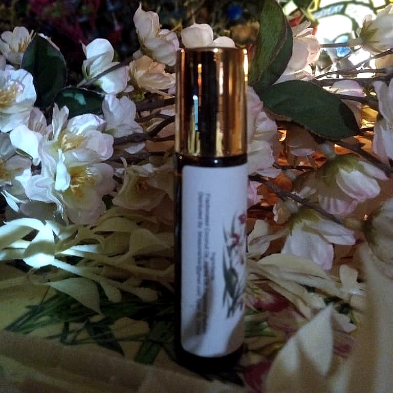Aged Egyptian Musk & White Lilac Fragrance Oil – Infused with Precious Ambergris