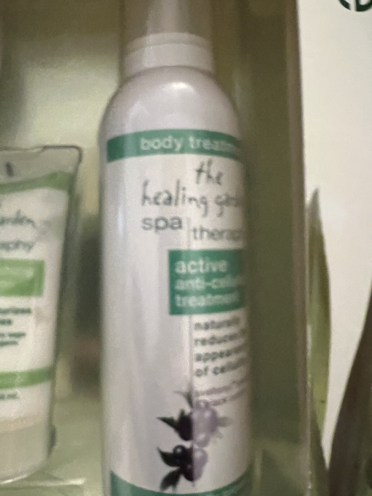THE HEALING GARDEN NIB SPA THERAPY GIFT SET Read Description