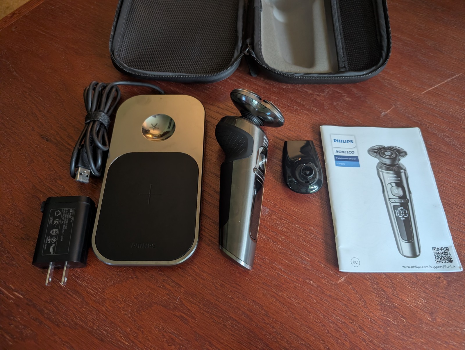 Philips Norelco S9000 Prestige Shaver SP9860 Qi Wireless Charging Pad Mint Used