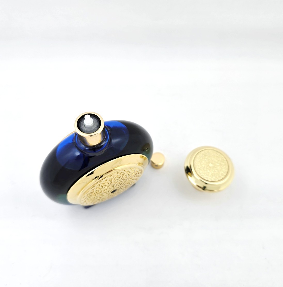 Boadicea the Victorious BLUE SAPPHIRE 3.4oz 100mL – Authentic – Open Box