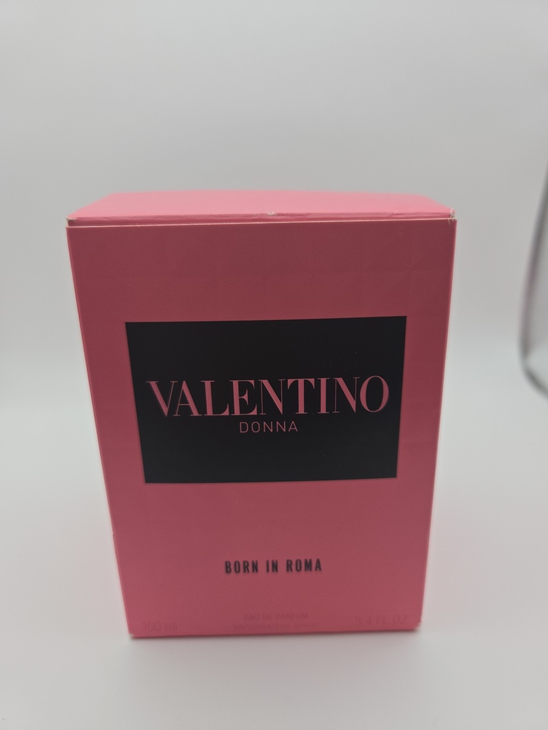 New in sealed box Valentino Donna Born In Roma Perfume 3.4oz EDP Spray for Women