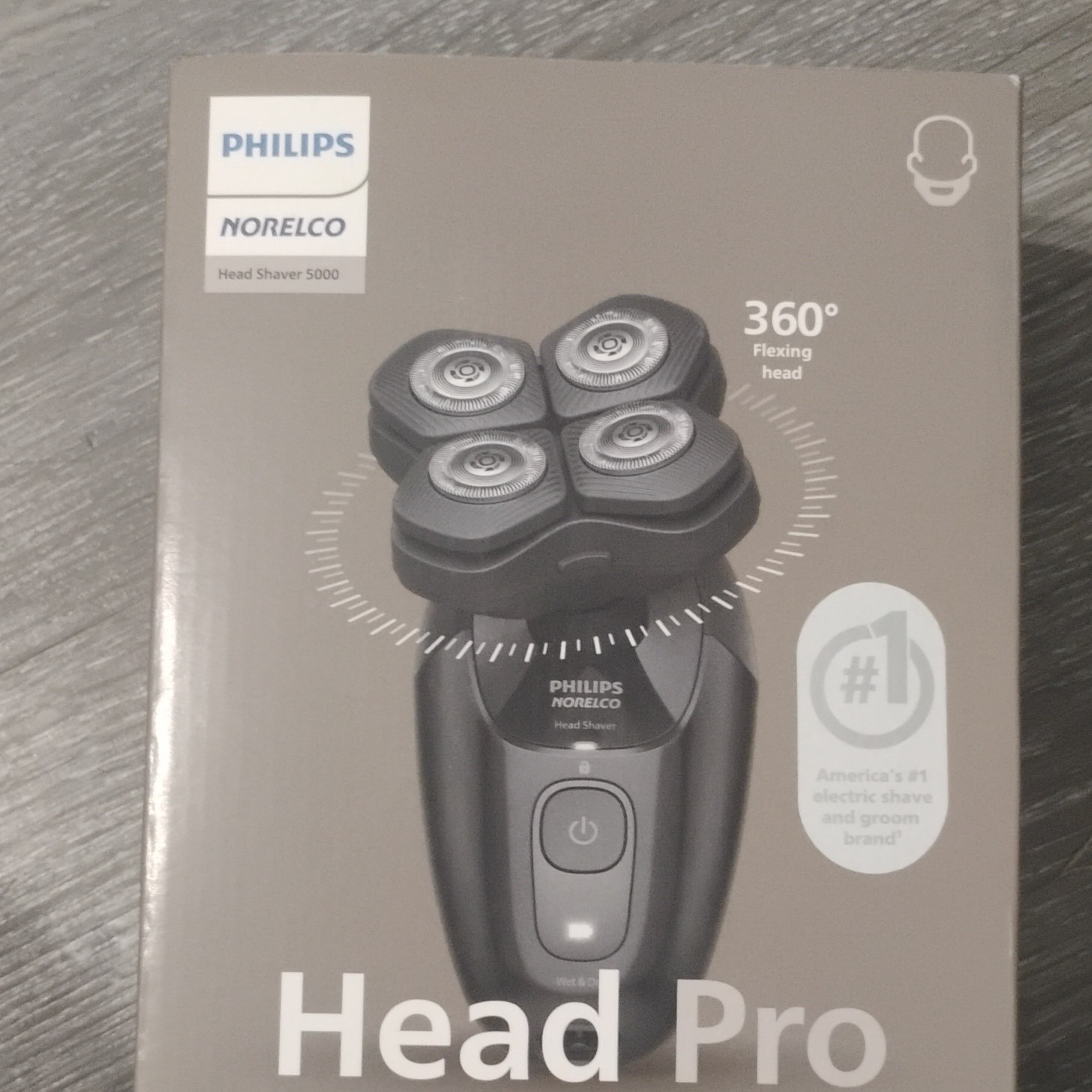 Philips Norelco Head Pro 4-Head Rotary Shaver Showerproof Quick Charge Men