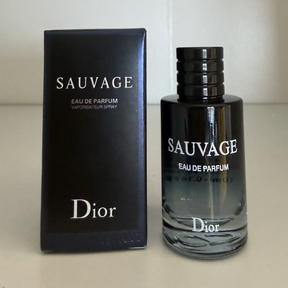 Dior Sauvage Eau de Parfum (Dabber). 10ML dabber.