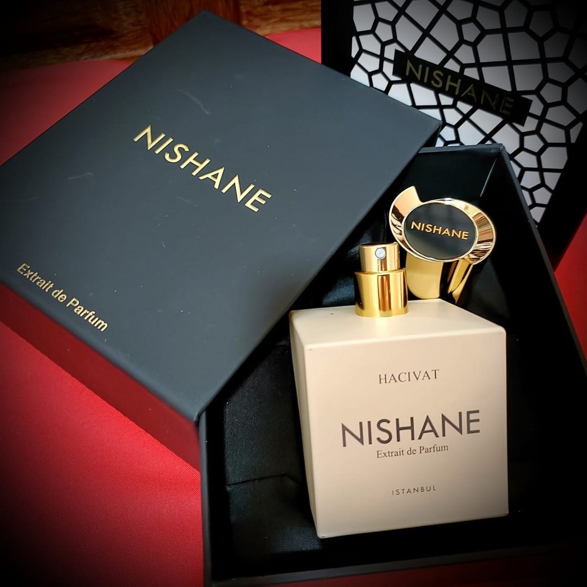 Nishane Hacivat by Nishane, 3.4 oz Extrait De Parfum Spray for Unisex