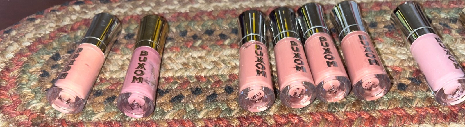 BUXOM-PLUMPING LIP POLISH-0.07 FL. OZ.-ONE LIP POLISH OF BUYER’S CHOICE-NWOB