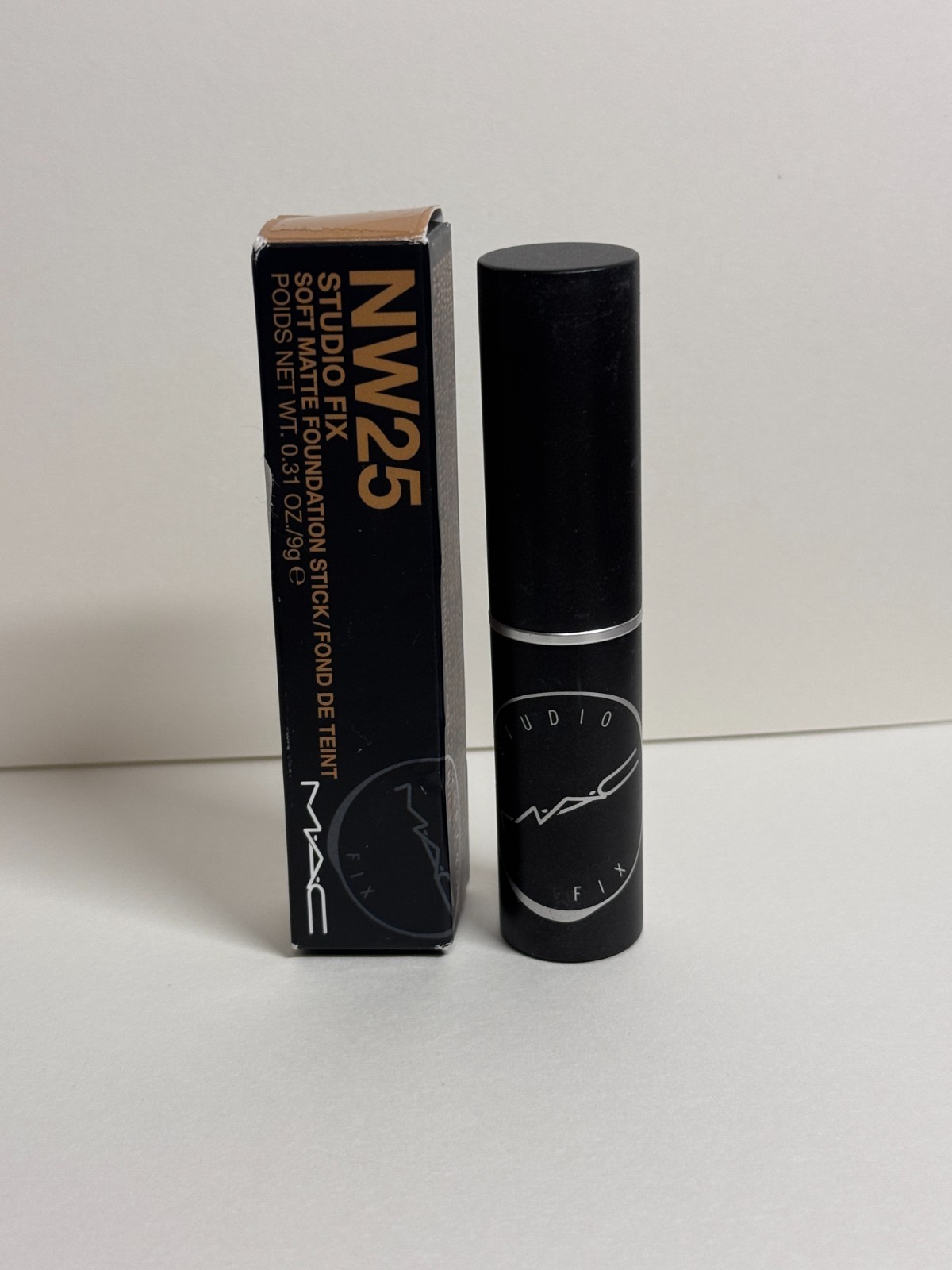MAC NW25 FOUNDATION! Studio Fix Soft Matte Foundation Stick Full Size NIB :)