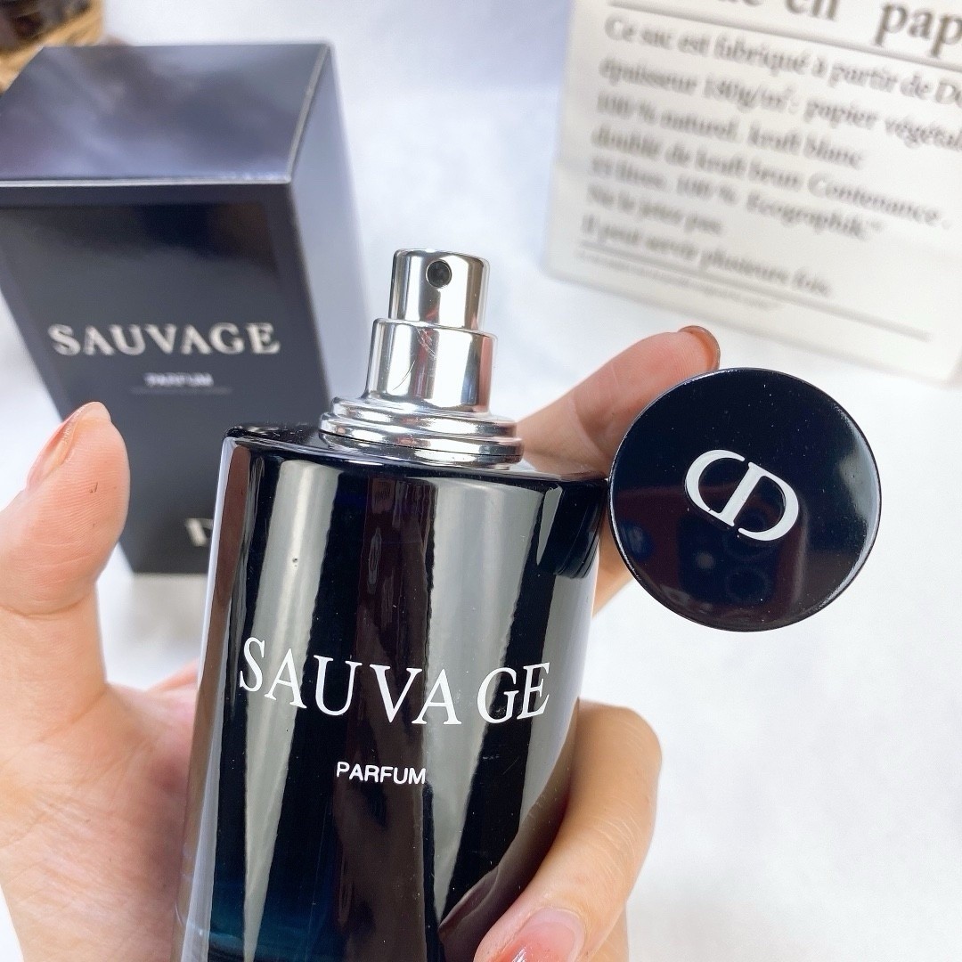 Dior Sauvage Parfum Men’s Fragrance Spray 100 ml / 3.4 fl oz Regular Size